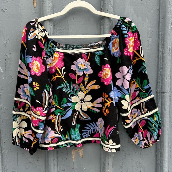 C & C California Linen Floral Blouse, Small - Picture 2 of 7